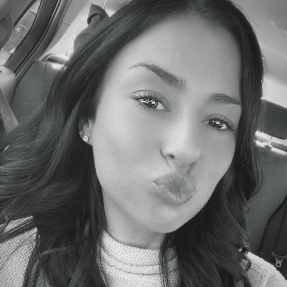Meet your Posher, Bianca